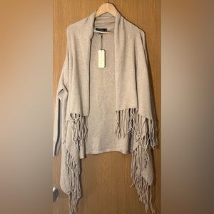 NWT - Sweater Wrap by Love Tree - Size Large